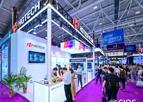 標(biāo)題基礎(chǔ)，實力就不基礎(chǔ)~ 華工激光亮相海內(nèi)外雙城展